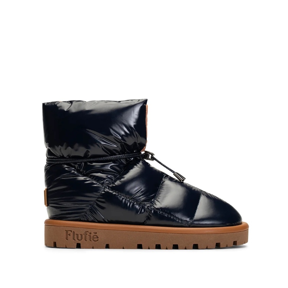 NWT Brand new in box Flufie boots.